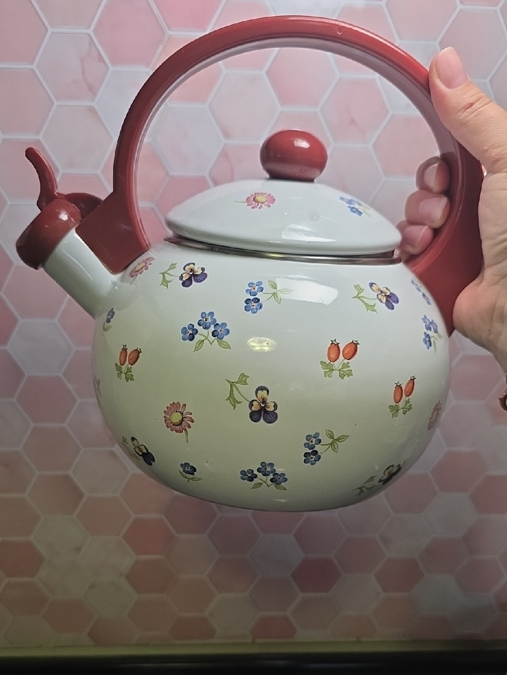 Villeroy & Boch White Ceramic Piece with Blue Logo